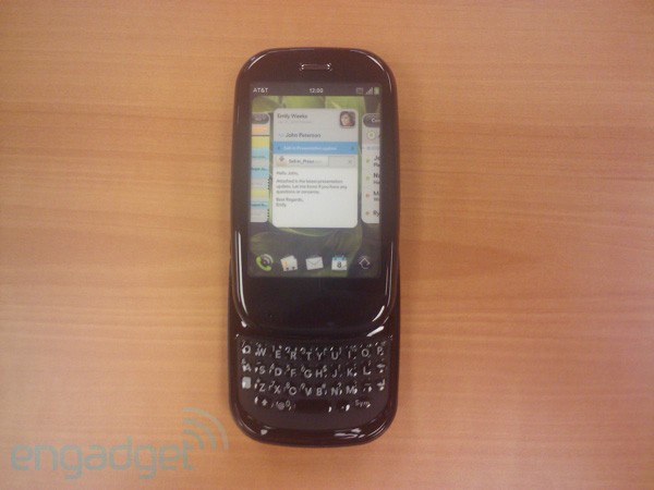 att palm pre dummy AT&T Pre Plus dummies start to hit stores